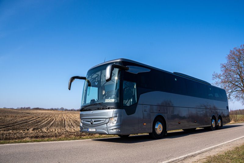 Mercedes Tourismo